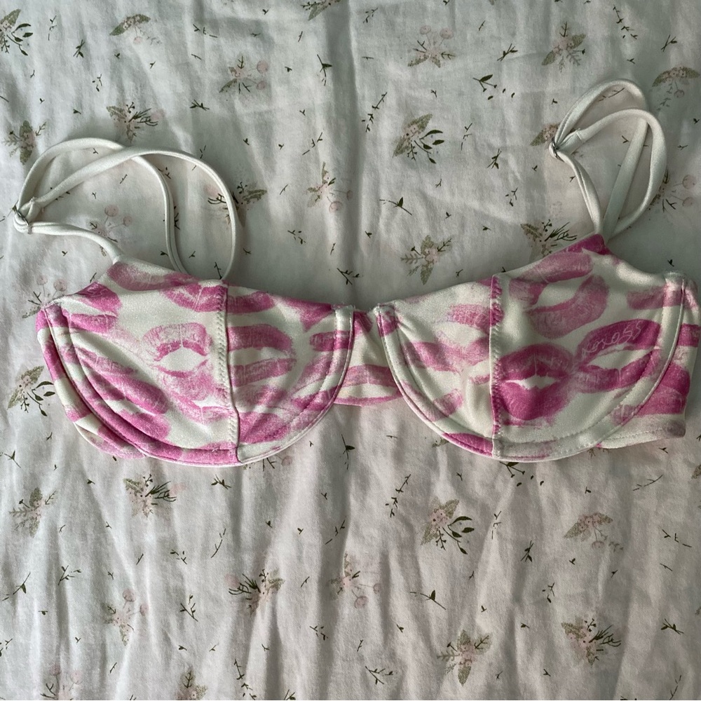 sydney sweeney frankies bikinis angel kisses underwire bikini top